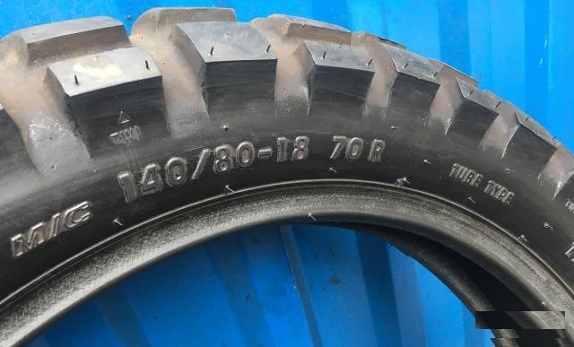 Continental Twinduro 140-80-18