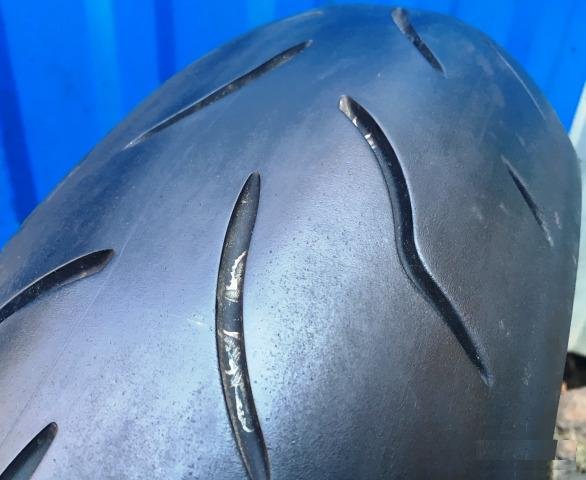 Bridgestone Hypersport 180-55-17