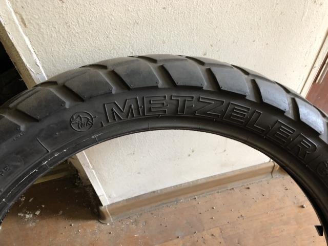 100 90 19 Metzeler