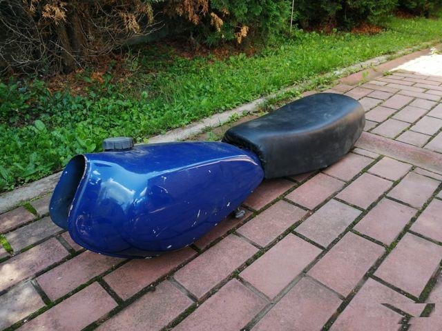 Бак и сиденье yamaha xt250 1978