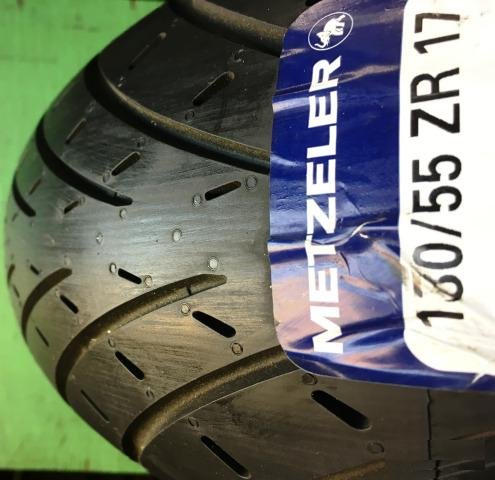Новые Metzeler Roadtec 01 180-55-R17