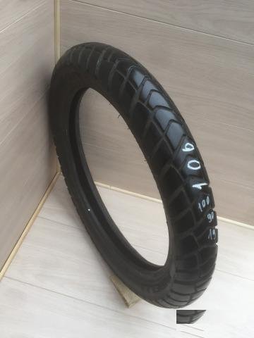 106) Pirelli Scorpion MT90 100/90/19 TireMoto