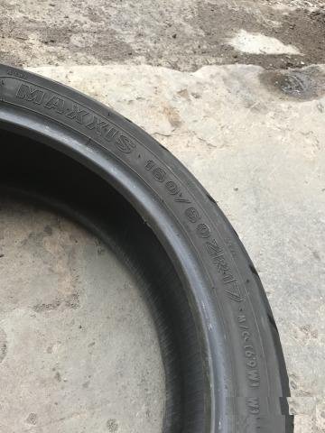 Maxxis super maxx radial 160/60/17