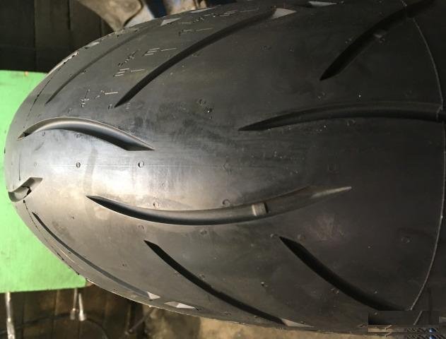 Новая Metzeler Sportec M5 190-50-R17
