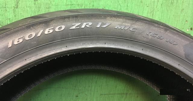 Новая Metzeler Roadtec 01 160-60-R17