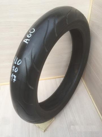 60) Michelin Pilot Power 120/70/17 TireMoto