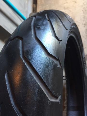 Покрышка передняя Pirelli