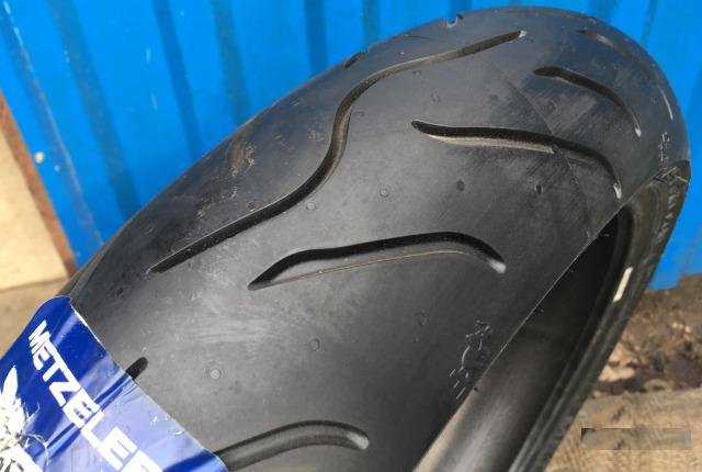 Metzeler Sportec M3 120-65-17