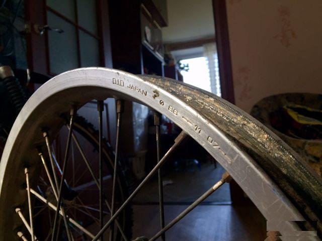 Переднее 21" DID на Honda XRV 750 Africa Twin