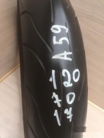 59) Michelin Pilot Power 2CT 120/70/17 TireMoto
