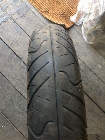 Продам резину 120/70/ r17 Road Winner