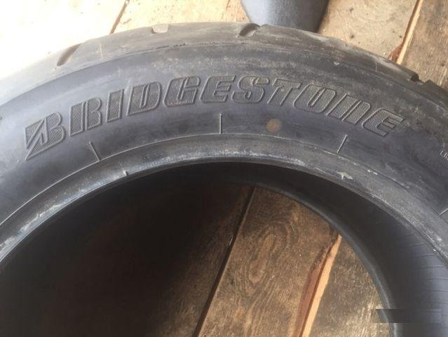 Bridgestone 240/55 R16