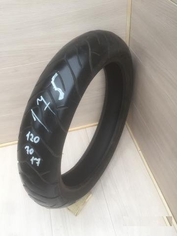 175) Metzeler Sportec M 1 120/70/17 TireMoto