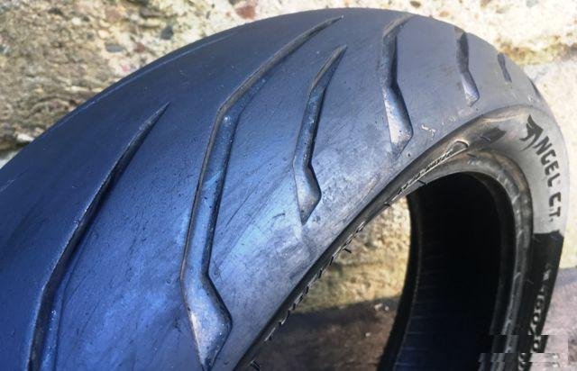 Pirelli Angel 150-60-17