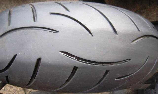 Metzeler Roadtec Z8 180-55-R17 1 шт