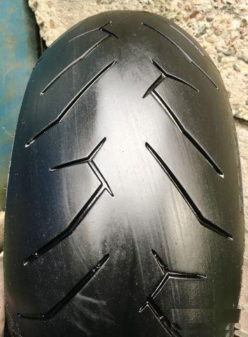 Pirelli Diablo Rosso 2 240-45-17