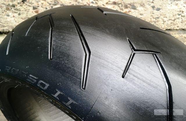 Pirelli Diablo Rosso 2 240-45-17