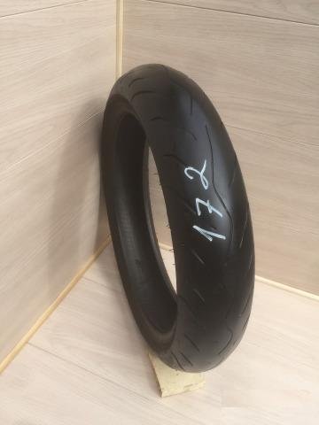 172) Metzeler Sportec M3 120/70/17 TireMoto