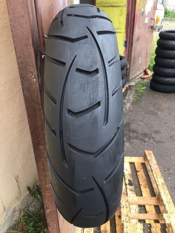 150/70/17 Metzeler 37/17
