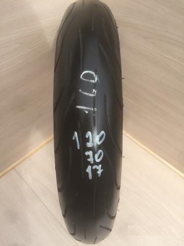 160) Michelin Pilot Power 120/70/17 TireMoto