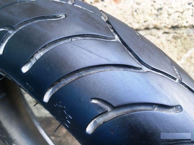 Metzeler Roadtec Z6 120-70-17