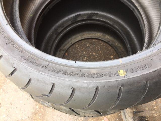 120/70/17 Bridgestone 14/17