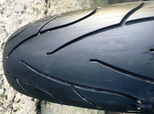 Michelin Commander 2 130-90-16