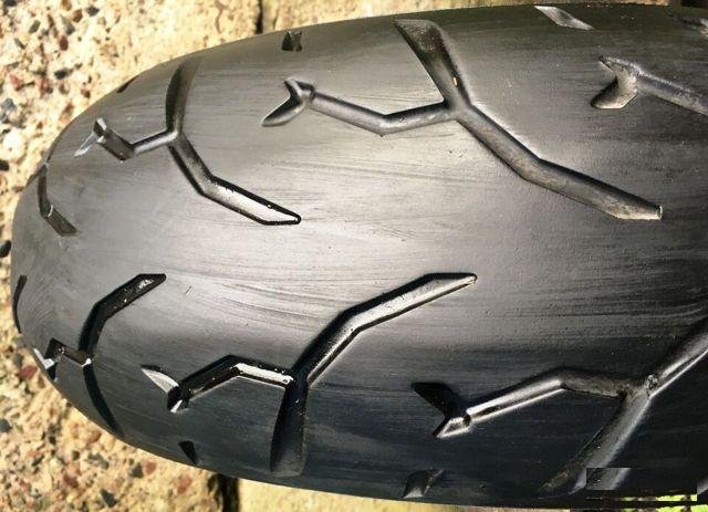 Pirelli Night Dragon 180-55-17