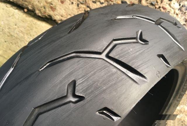 Pirelli Night Dragon 180-55-17