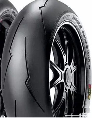 Pirelli diablo supercorsa V3 R17 190/50 73W TL зад