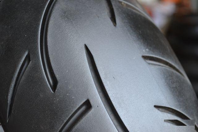 180/55-17 Metzeler Roadtec Z8 180 55 17