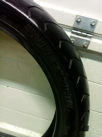 Bridgestone 130/70 r18