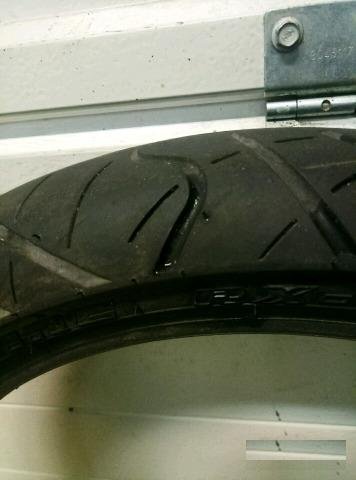Мотошина 110/70 r17