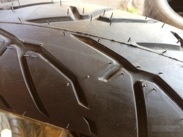 Pirelli Night Dragon Front MT90B16 (130-90-16)