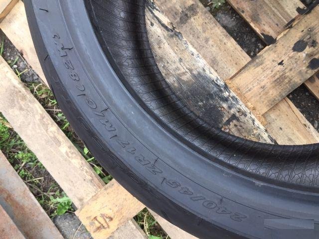 240/45/17 Pirelli