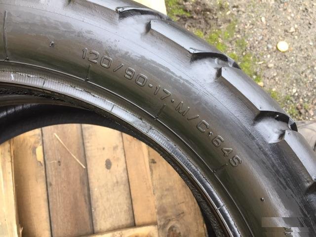 120/90/17 Metzeler 36/12
