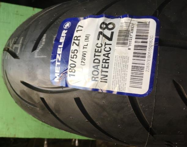 Новая Metzeler Roadtec Z8 Interact 180-55-R17