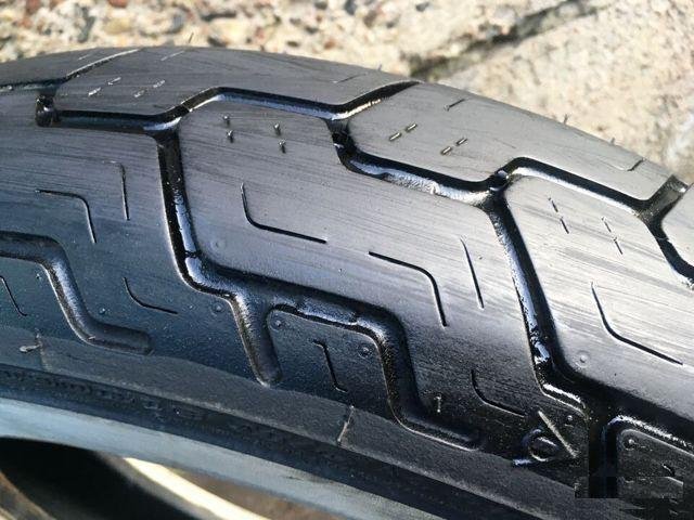 Dunlop D402 MT90B16 (130-90-16)