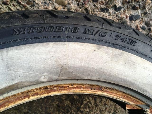 Dunlop D402 MT90B16 (130-90-16)