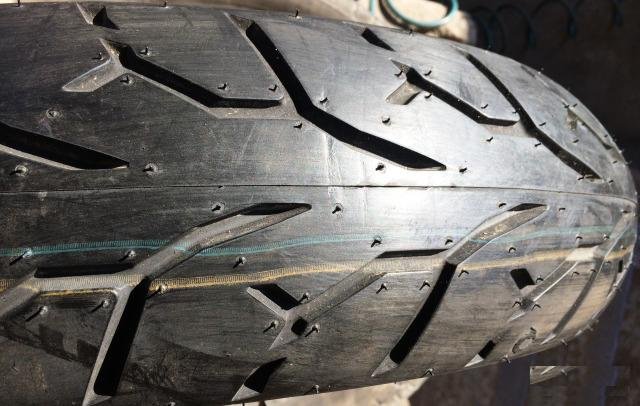 Новая Pirelli Night Dragon MT90B16 (130-90-16)