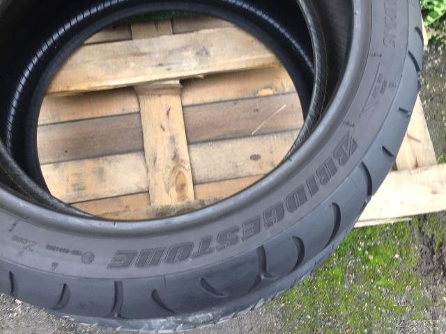 170/60/17 Bridgestone 27/10