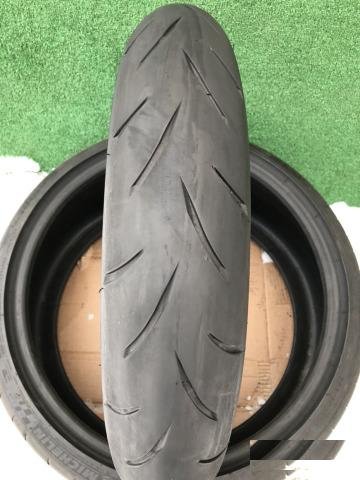 120/70/17 Bridgestone 4317