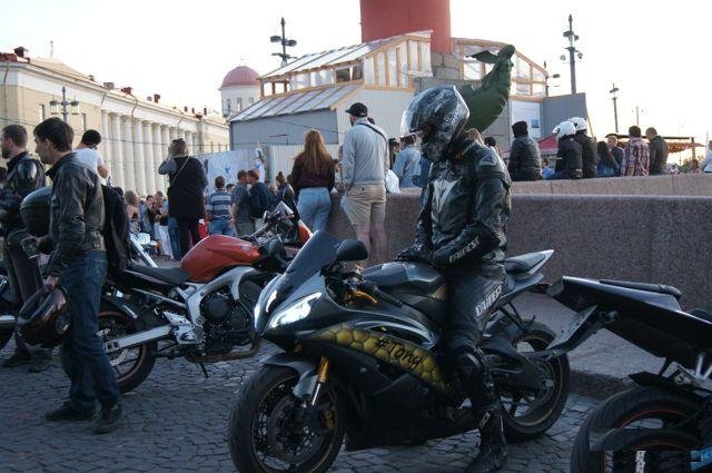 Раздельный комбез Dainese