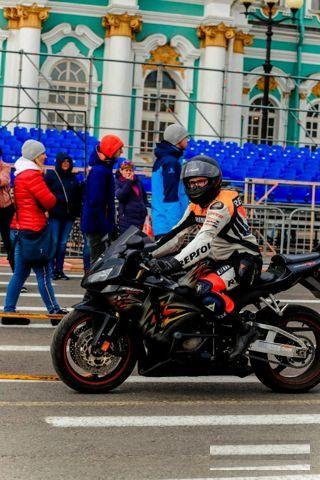 Мотокомбинезон Dainese Repsol