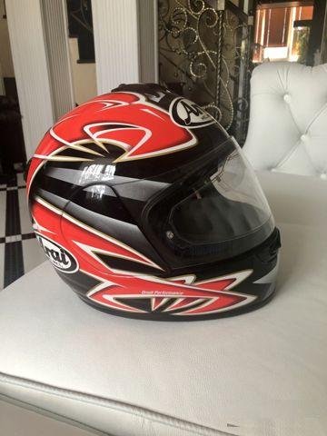 Шлем arai