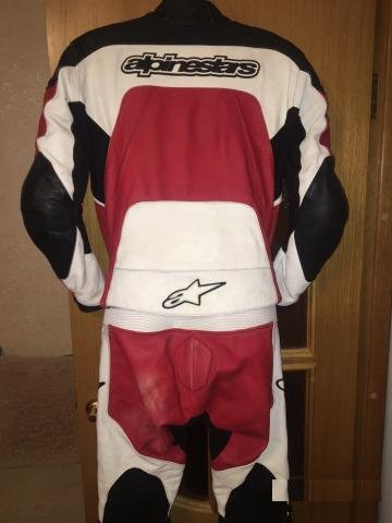 Продам комбинезон Alpinestar 48 р. раздельный